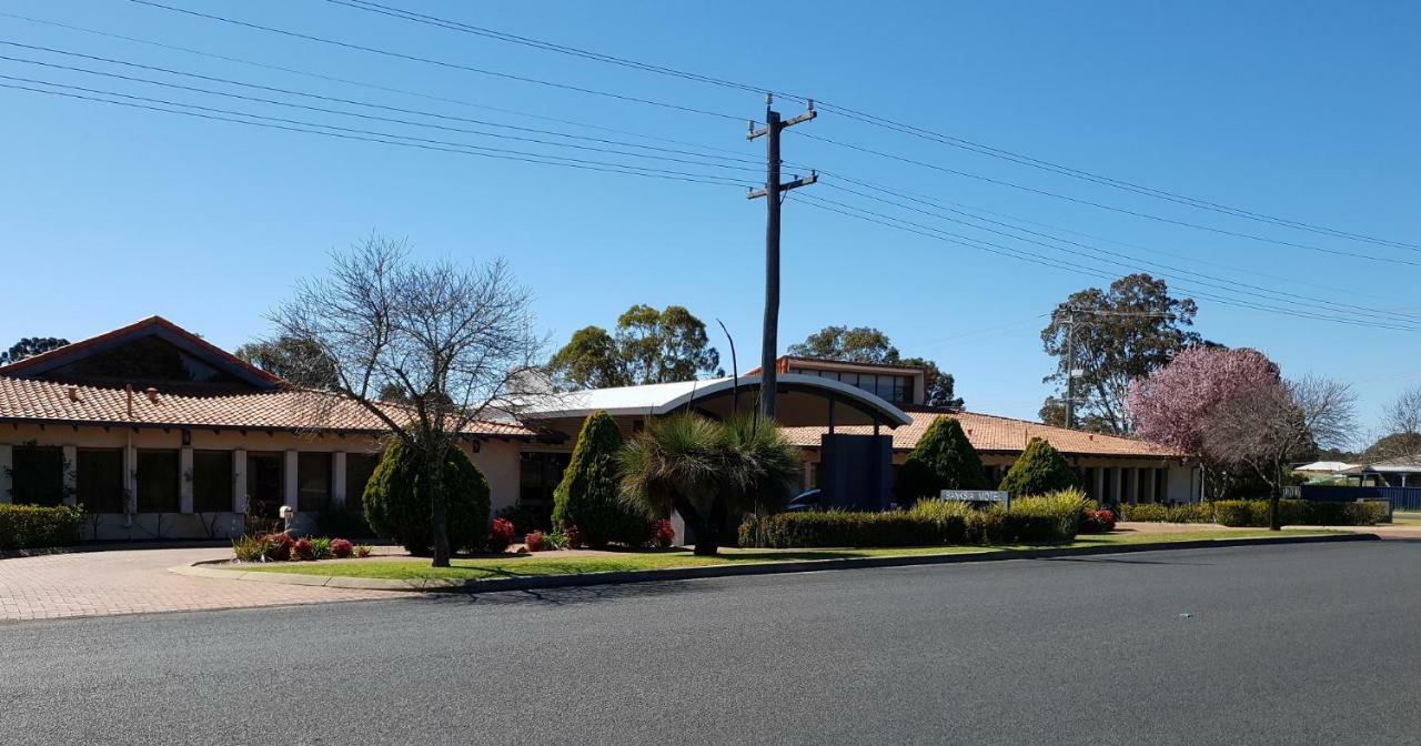 Banksia Motel Collie Buitenkant foto